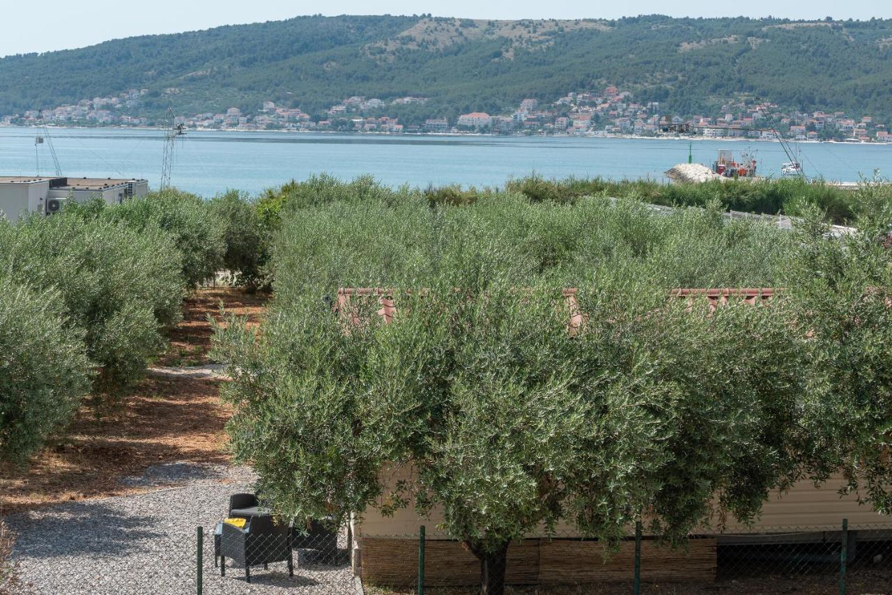 'Olive Grove' Camping House-Near The Beach Divulje 外观 照片